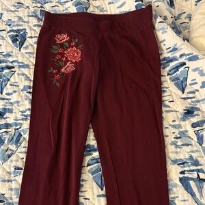 Women's Burgundy Floral Embroidered Leggings